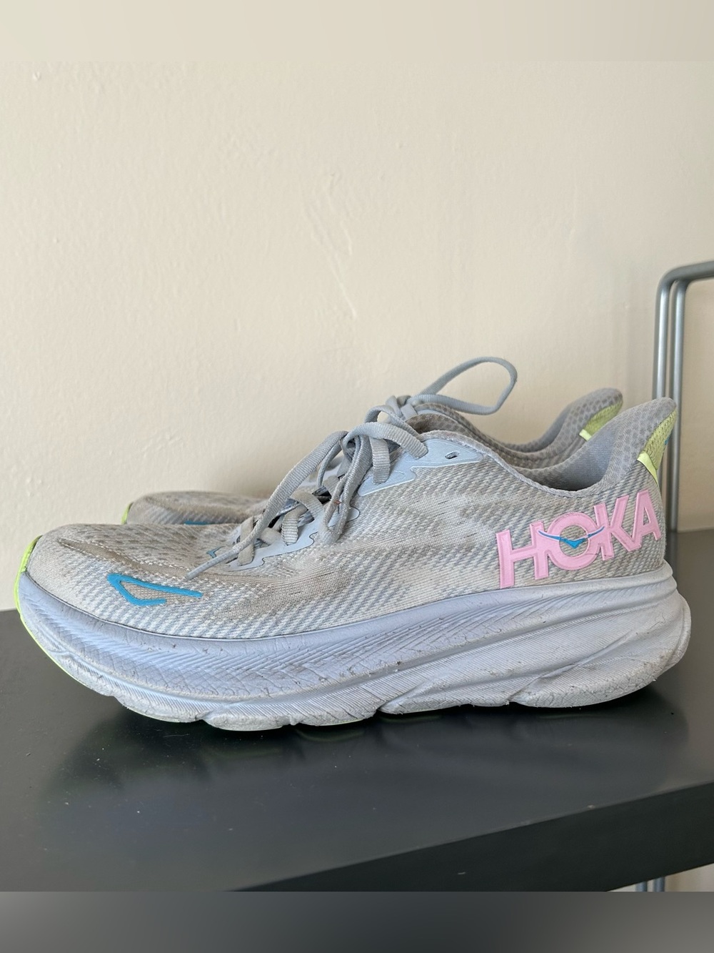 HOKA One One Clifton Blue Size 7 Women’s Shoes